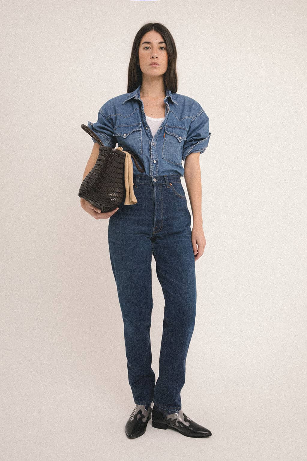 Tiwa Azul